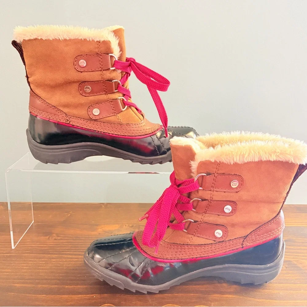 Anne Klein Brown, Black and Red Winter Duck  Boots Size 6 Women’s